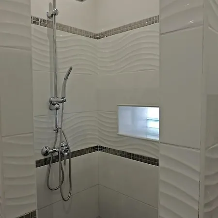 Csiky Apartman Eger